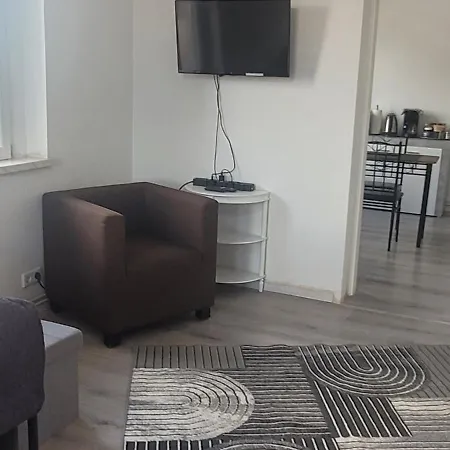Ap 4 35qm Bei Oschersleben Und Helmstedt Apartment